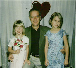 Steve with His Daughters Hannah and Liz