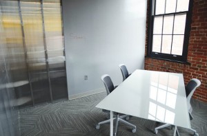 define virtual office space